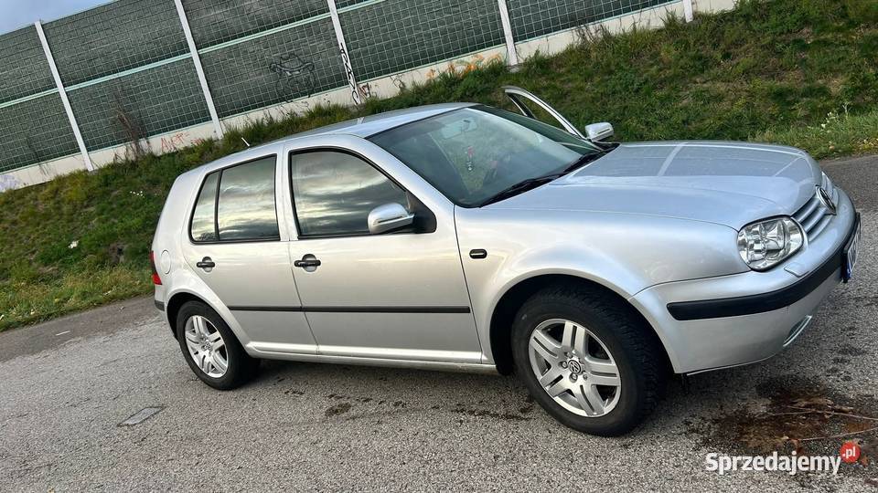 Sprzedam auto VW Golf 4 2002 Volkswagen Mrągowo