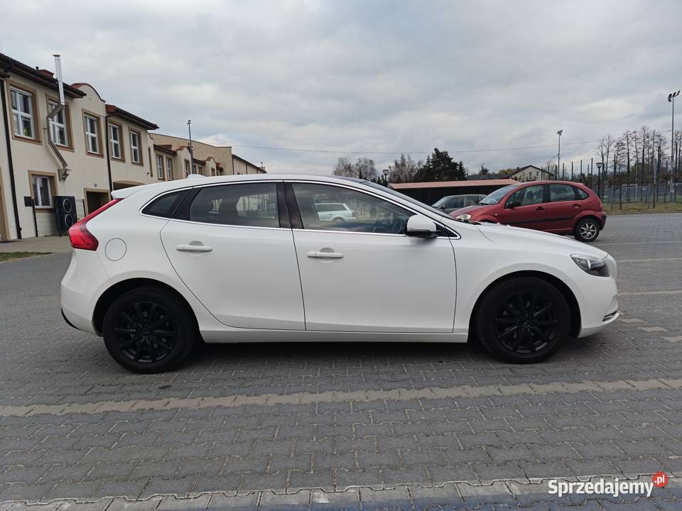 Volvo V40PanoramaNawigacja nieuszkodzony Żyrardów