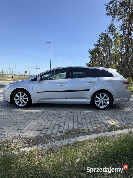 Avensis Kombi z gazem Ekonomiczny i niezawodny