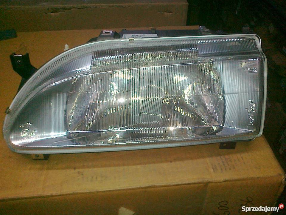 RENAULT 19 92 REFLEKTOR H4 LE MAN NOWY VALEO osobowe Pruszków