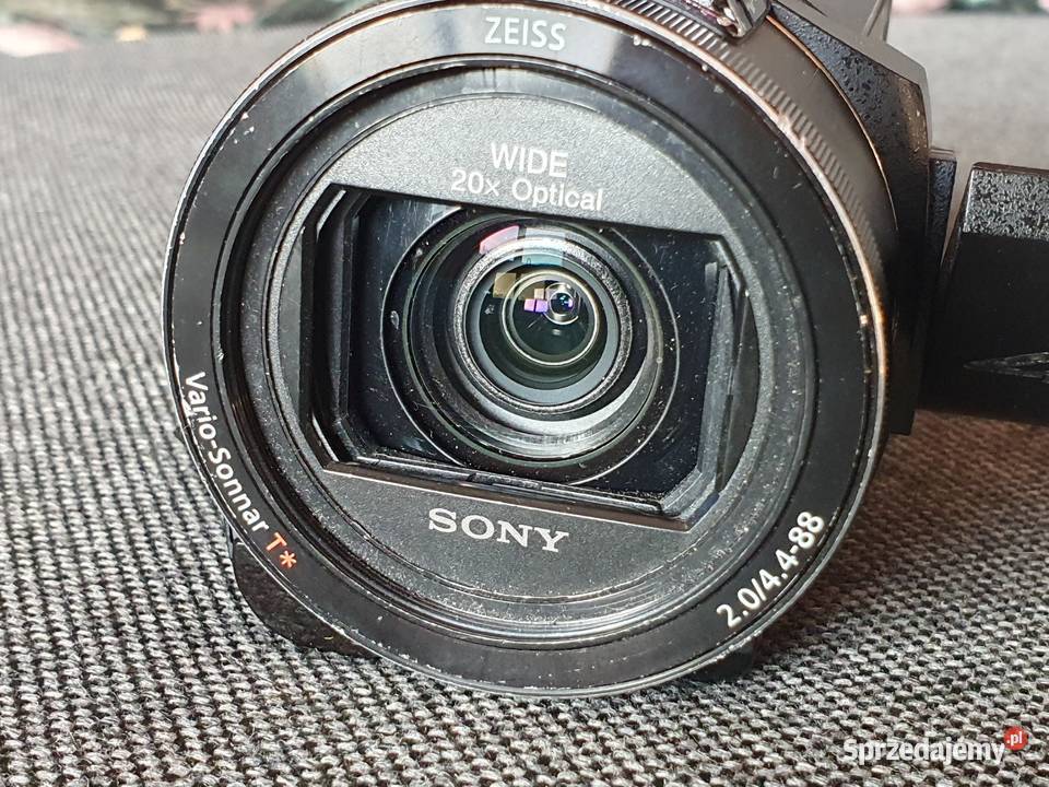 W 100% sprawna kamera Sony FDR AX53
