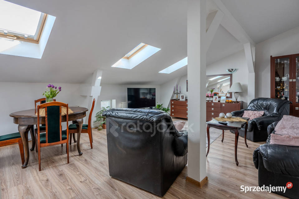 sprzedaży mieszkania 6374m2 3pokojowe Gdańsk kamienica pomorskie