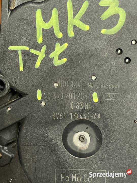 Silniczek wycieraczek tył Ford Focus MK3 0 390 Margonin