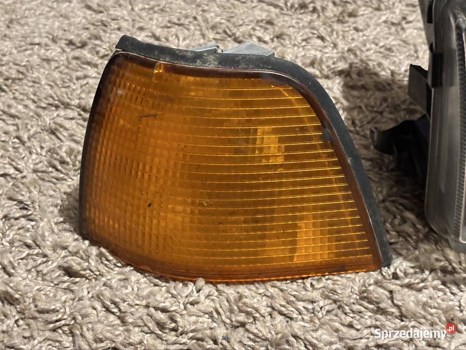 Części BMW Seria 3 E36 lampy przód kierunki Lublin