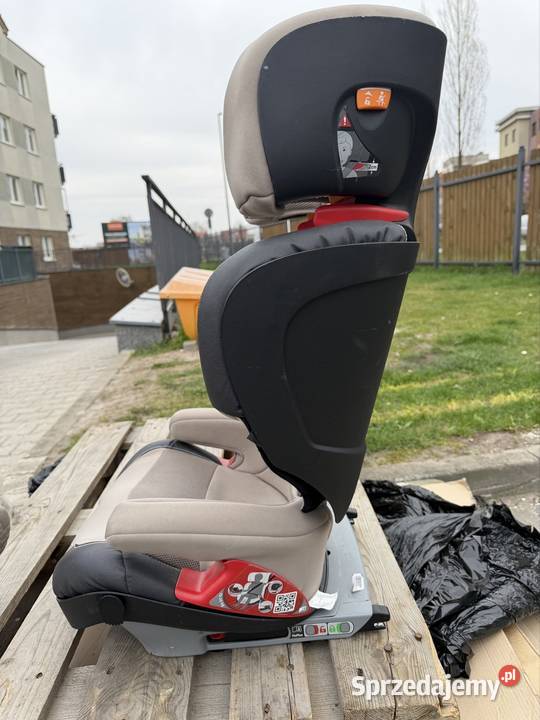 Fotelik samochodowy Chicco 1536