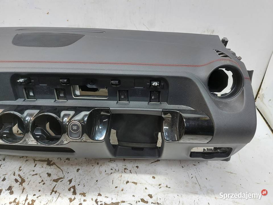 Mercedes EQA 250 W243 DESKA ROZDZIELCZA KOKPIT