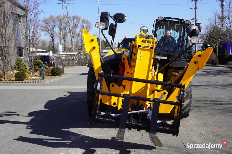 Ładowarka Teleskopowa JCB 540200 20m 2900h Kraków