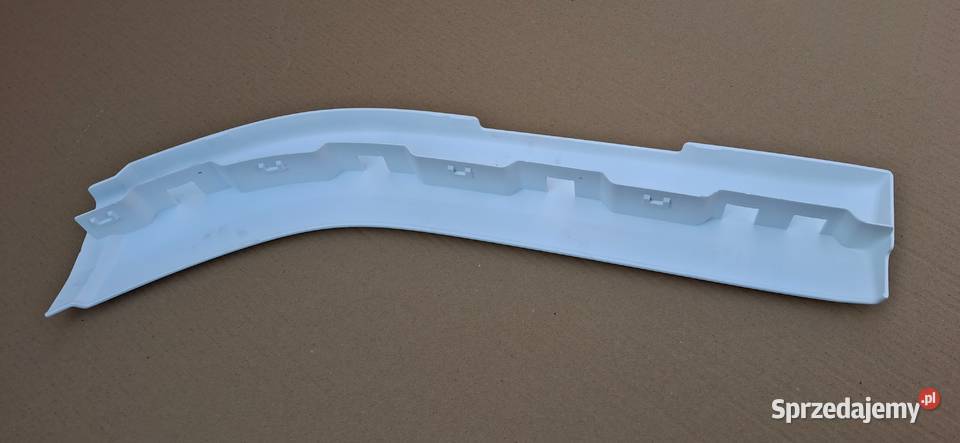 SCANIA R S LISTWA NAKŁADKA BŁOTNIKA PRAWA Bieleń