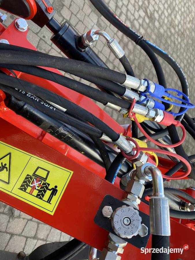 Wygarniacz sadowniczy DWUSTRONNY na TUZ nieuszkodzony Sienno