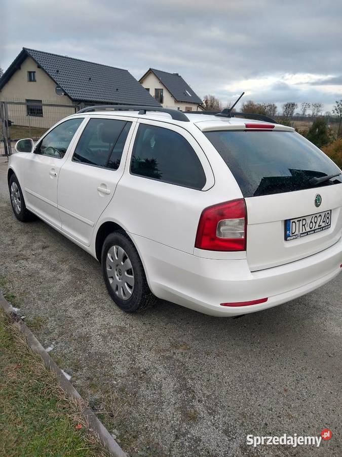 Skoda Octavia 16 TDI DPF FAMILY 1598cm3 sprzedam