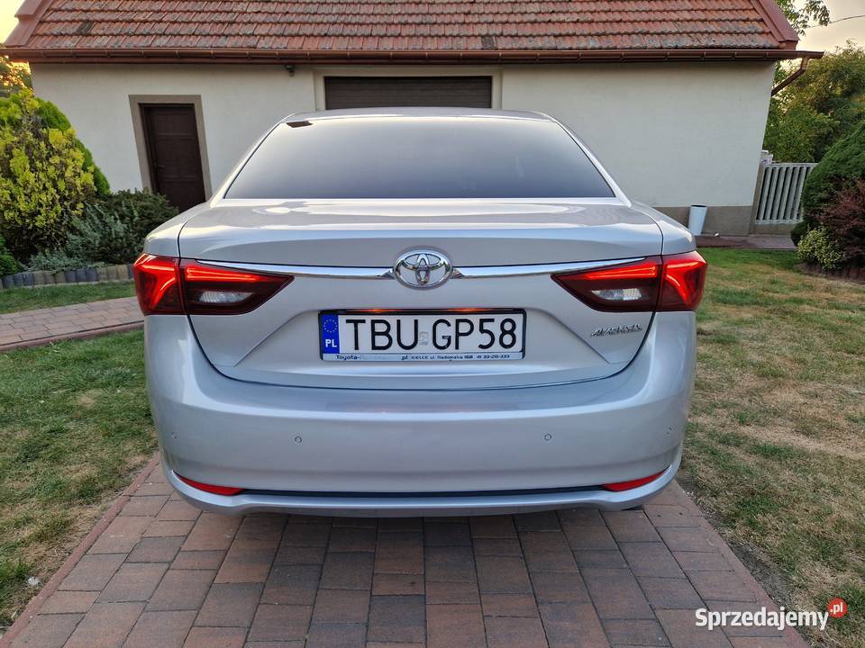 Avensis 20 D4D 143 Diesel Światła LED nawigacja tempomat Pińczów