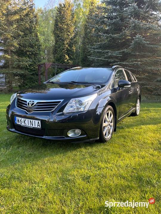 Toyota Avensis t27 kombi 18 bg 2009r benzyna+LPG Piaseczno sprzedam
