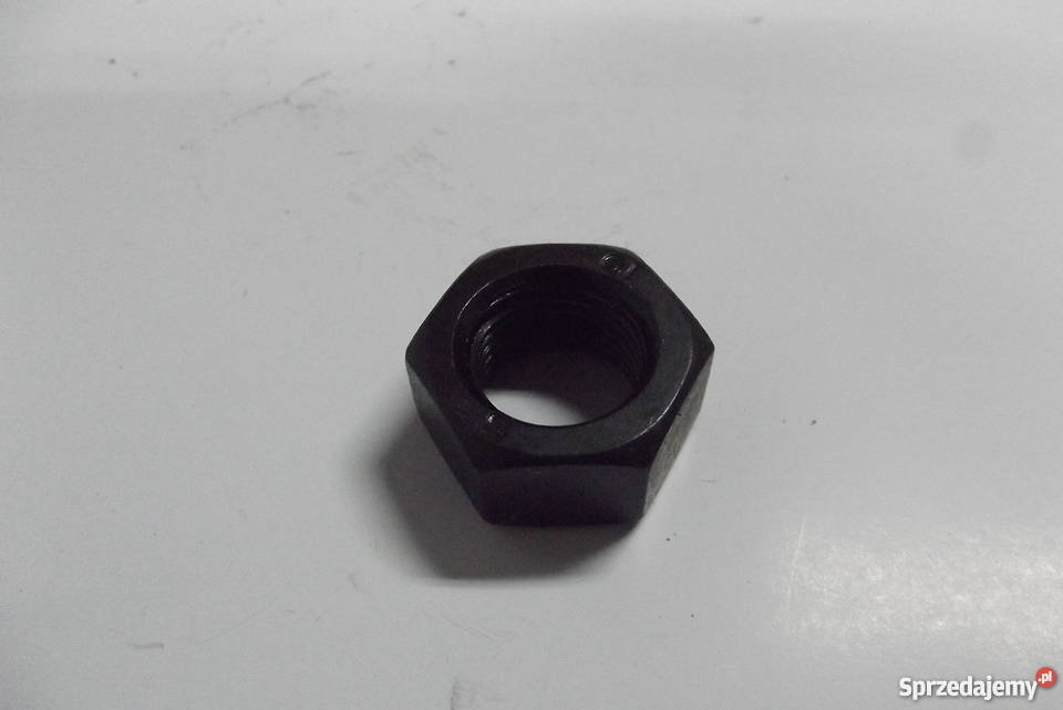 Nakrętka głowicy niska M16x15 URSUS C 330 Parczew