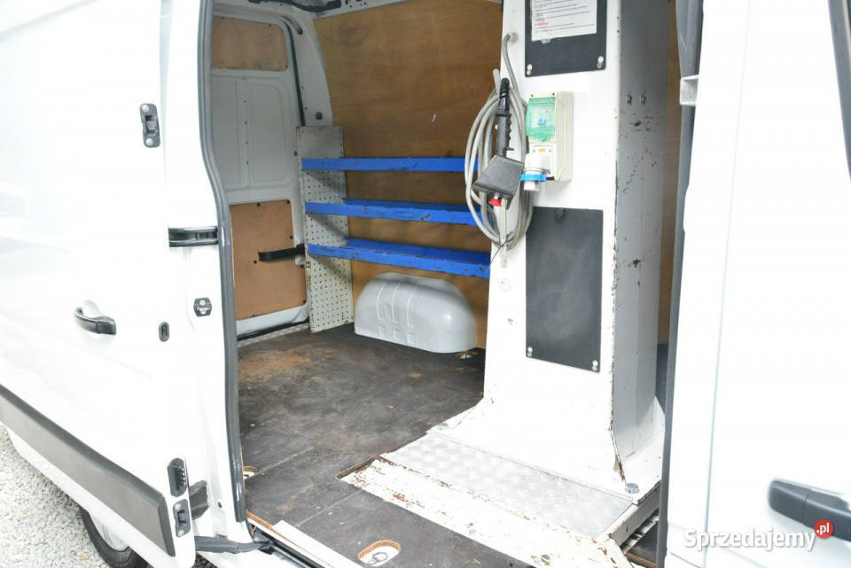 Renault Master master dźwig 23 Podnośnik koszowy Renault Warszawa