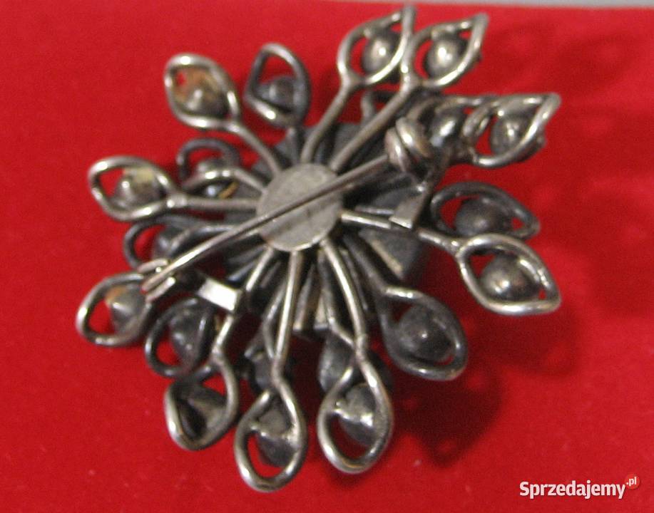 Piękna Stara Broszka Szkło Weneckie