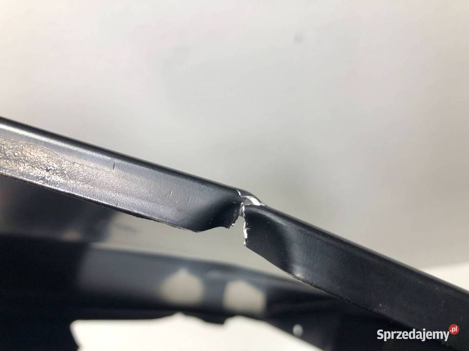 Mercedes Benz CKLASA W204 20072014 BŁOTNIK LEWY Skarżysko-Kamienna