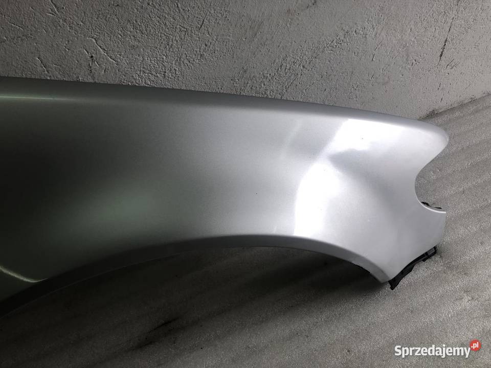 BŁOTNIK PRAWY PRZÓD BMW E46 3547