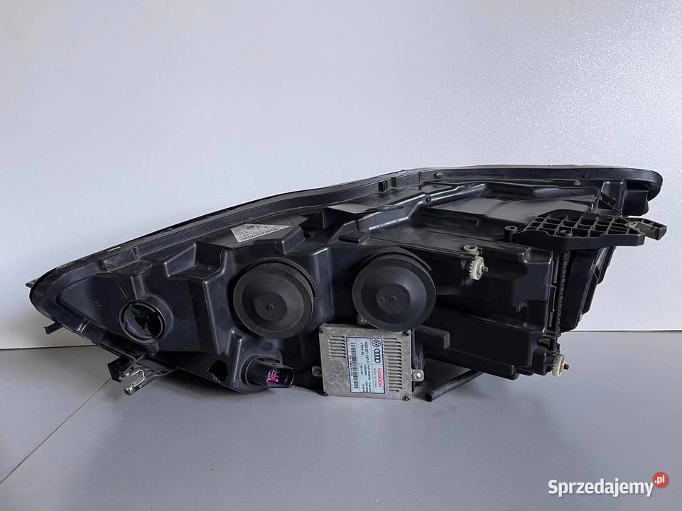 AUDI A6 C7 BIXENON PRAWA LAMPA PRZÓD STAN Ostroróg