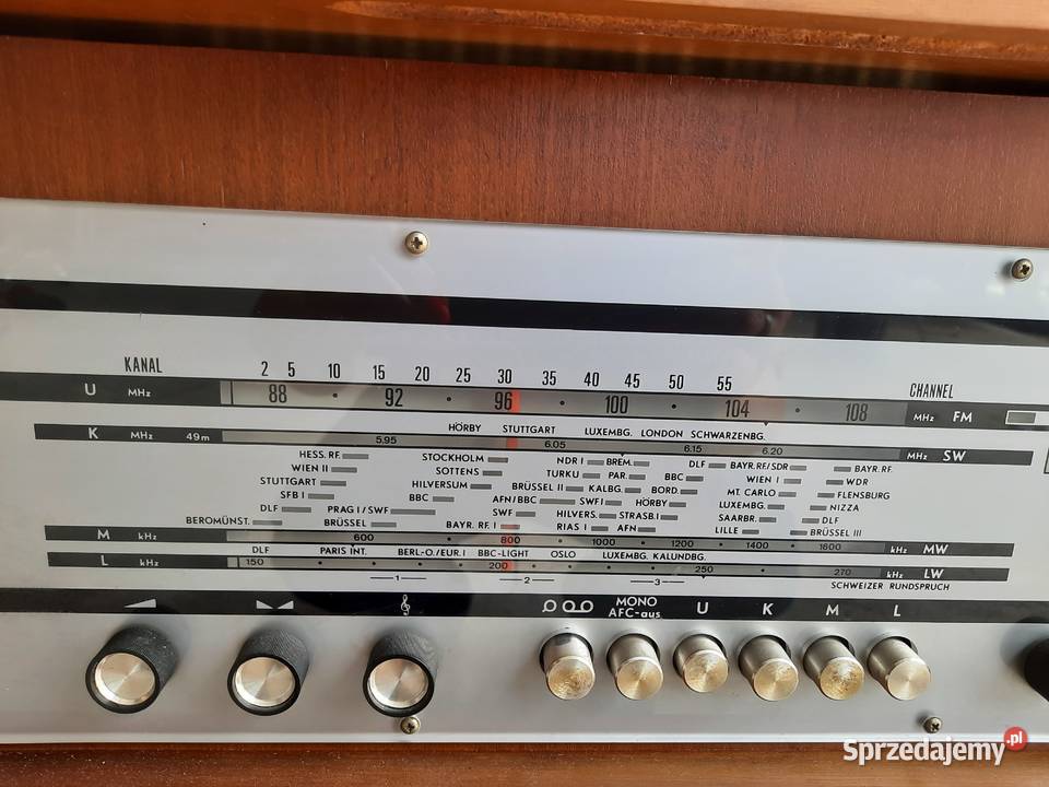 piękna komoda z radiem Blaupunkt 348 Pozostałe Byczyna