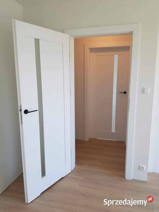 DRZWI MONTAŻ OŚCIEŻNICE REGULOWANE 788449440 Stalowa Wola