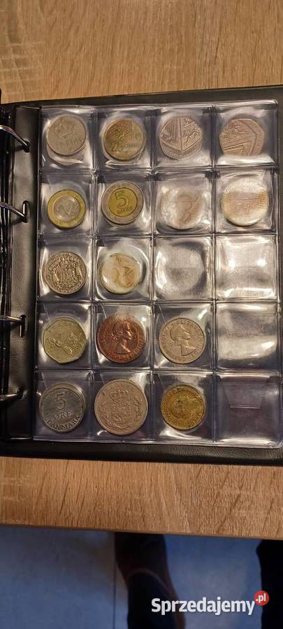 Europa dwa albumy z 458 monetami wielkopolskie Kotlin