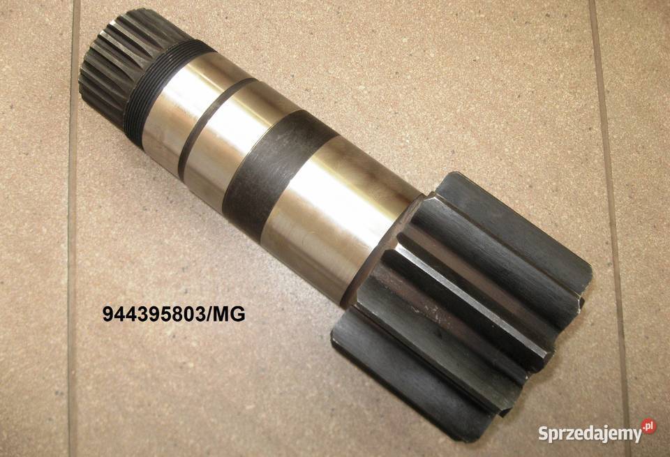Wał zębaty przekł obr Z11 M10 L342mm do koparki Czekanów