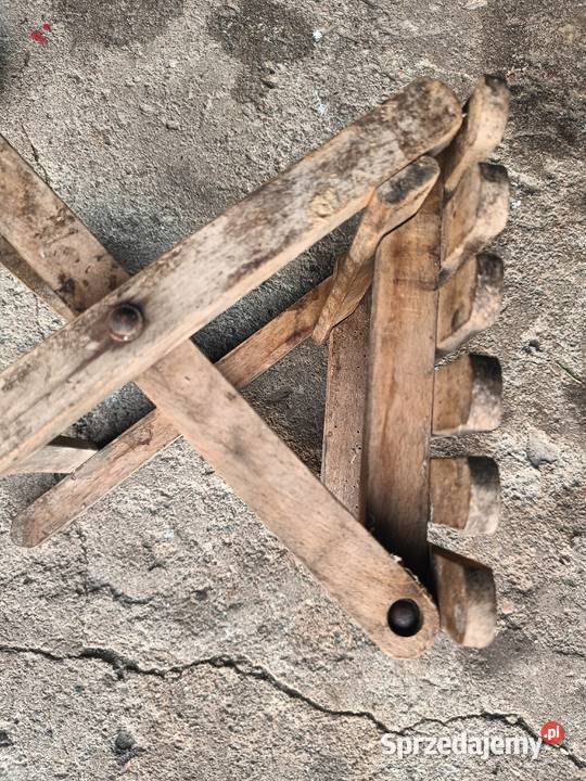 Stary kultowy drewniany taboret stołek składany Biała Podlaska sprzedam