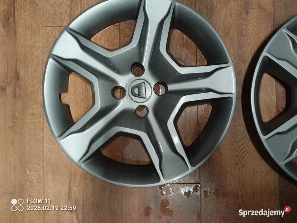 Kołpaki cztery sztuki dacia Koszalin sprzedam