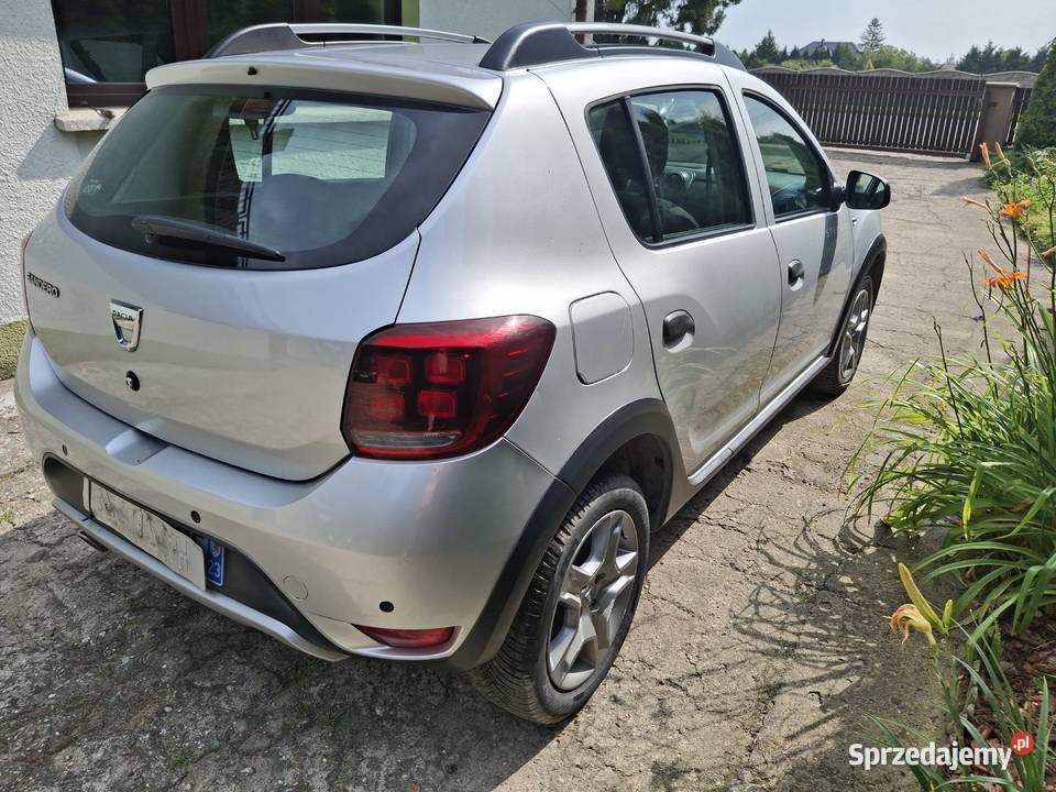 Sprzedam dacia sandero stepway 2017 Samochody osobowe sprzedam