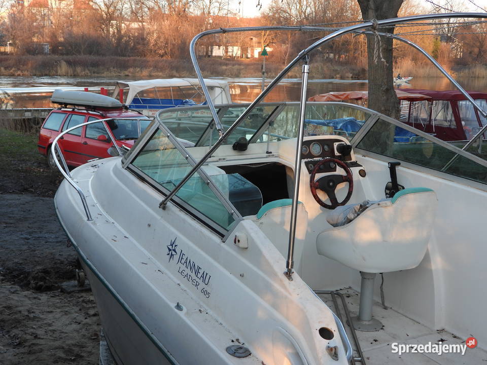 Jeanneau 605 motorówka kabinowa łódź motorowa