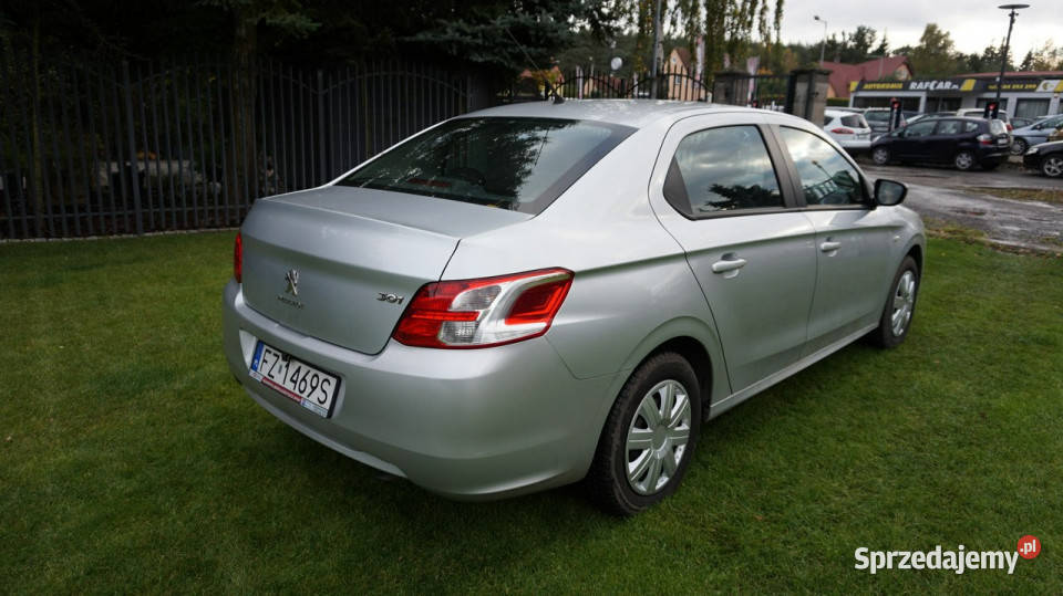 Peugeot 301 zarejestrowany ubezpieczony nieuszkodzony Zielona Góra sprzedam