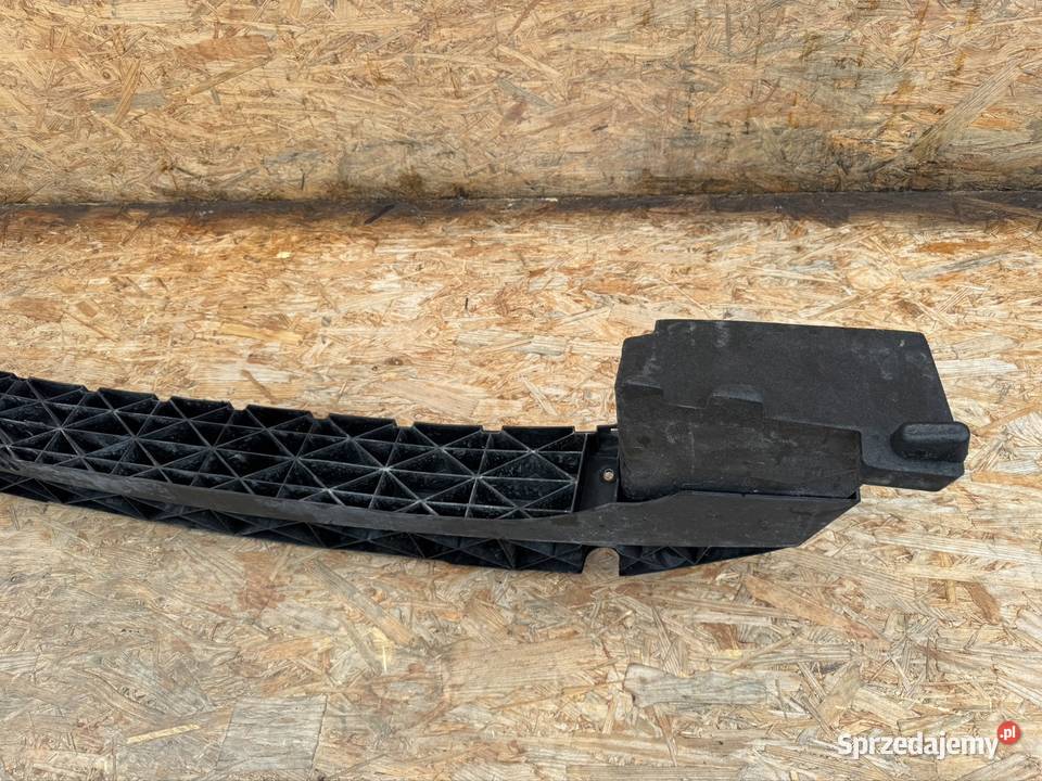 Wzmocnienie Belka dolna zderzaka przód touareg Międzychód