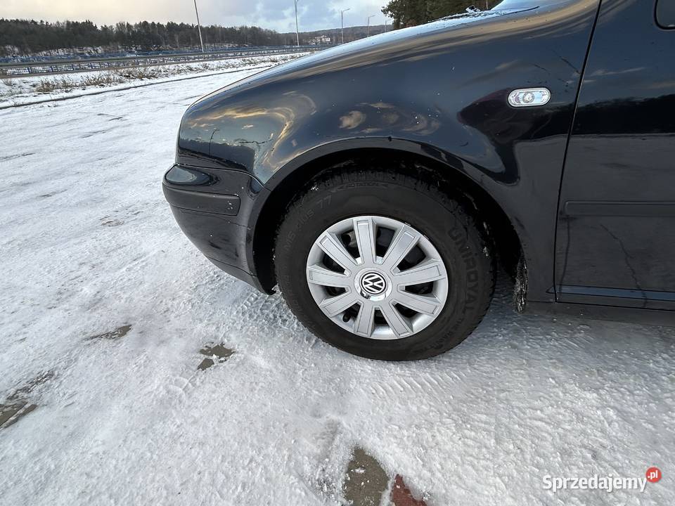 Golf 4 14 benzyna w idealnym stanie Bór Kunowski