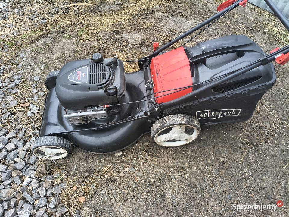 Kosiarka do trawy z napędem duże koło briggs nieuszkodzony Kosiarki Sieklówka sprzedam