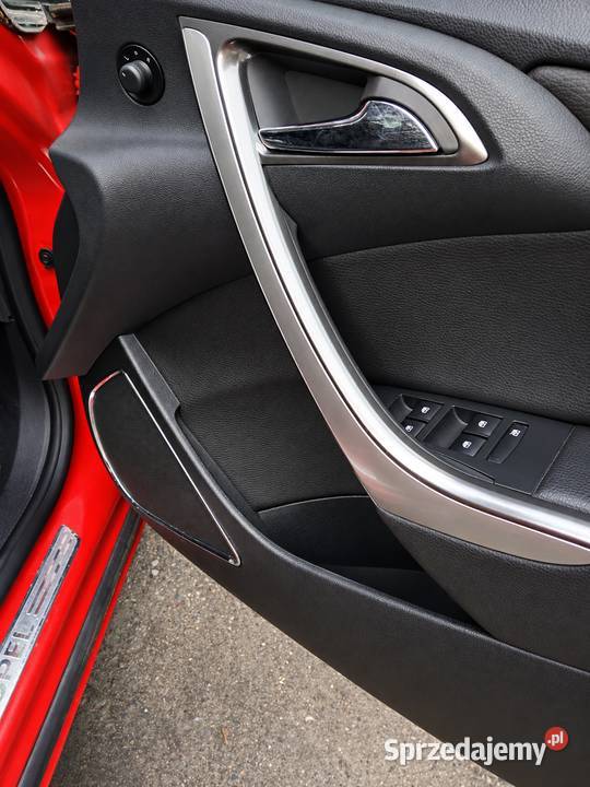 Opel Astra J 17 CDTI 125 Cosmo 2011 6 biegów bluetooth