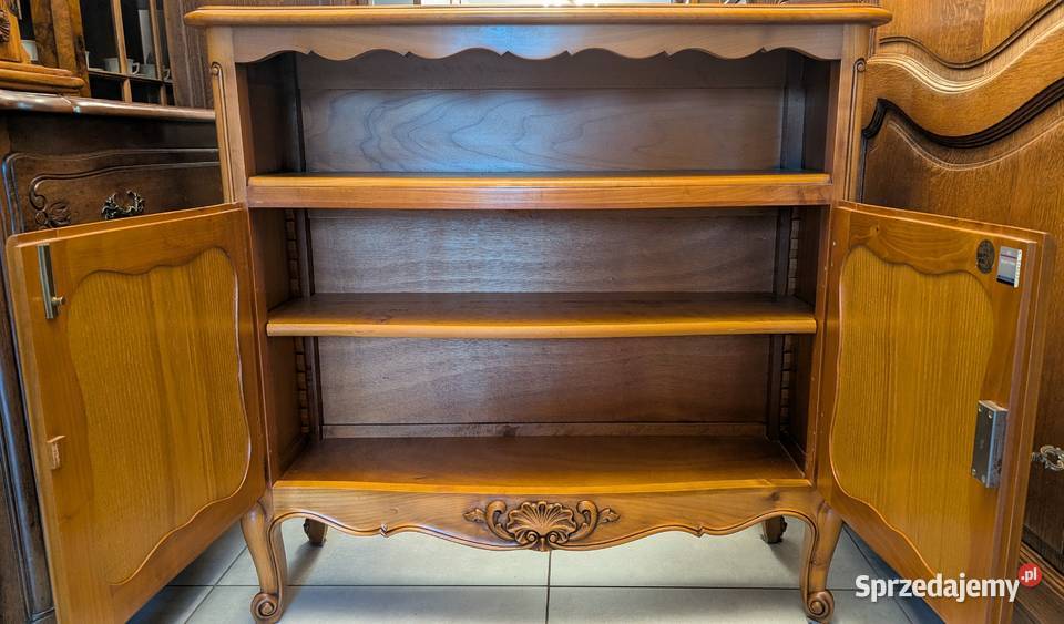 Piękna komoda ludwikowska orzechsklep Dąbrowa Meble Dąbrowa Górnicza