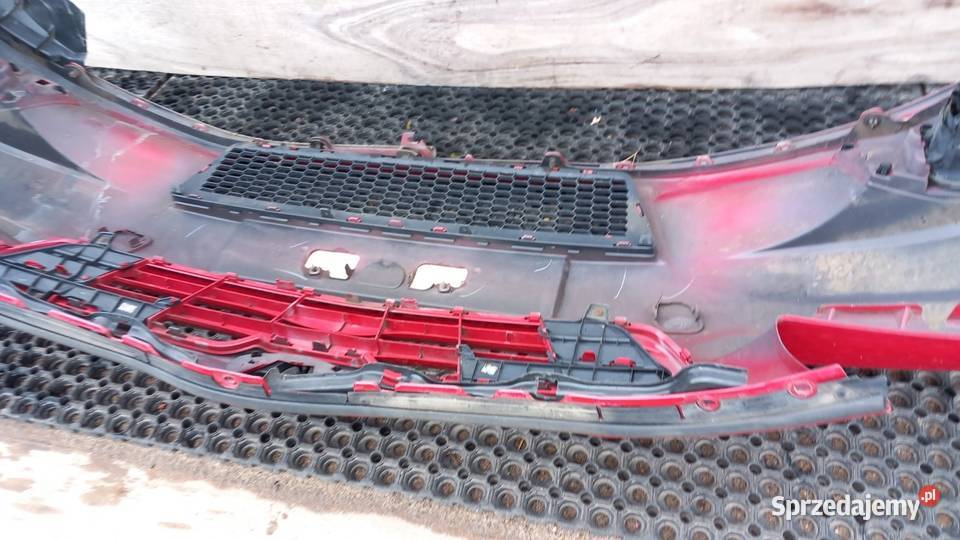 TOYOTA VERSO 20092013 ZDERZAK PRZÓD 3R3 HALOGEN osobowe Zbierkowo