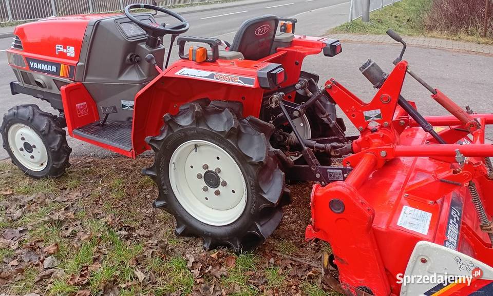 Ciągnik mini traktor ogrodniczy Yanmar Skrzynia biegów Manualna