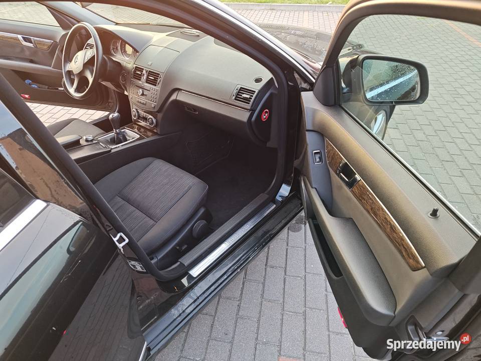 Mercedes Benz C klasa W 204 benzyna Września