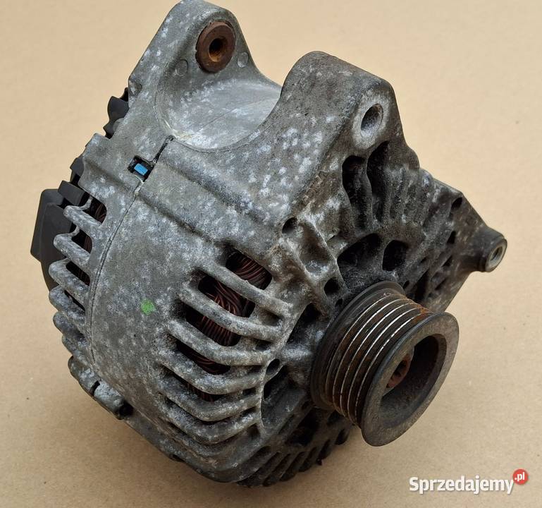 SMART FORTWO 451 W451 ALTERNATOR 120A Bieleń