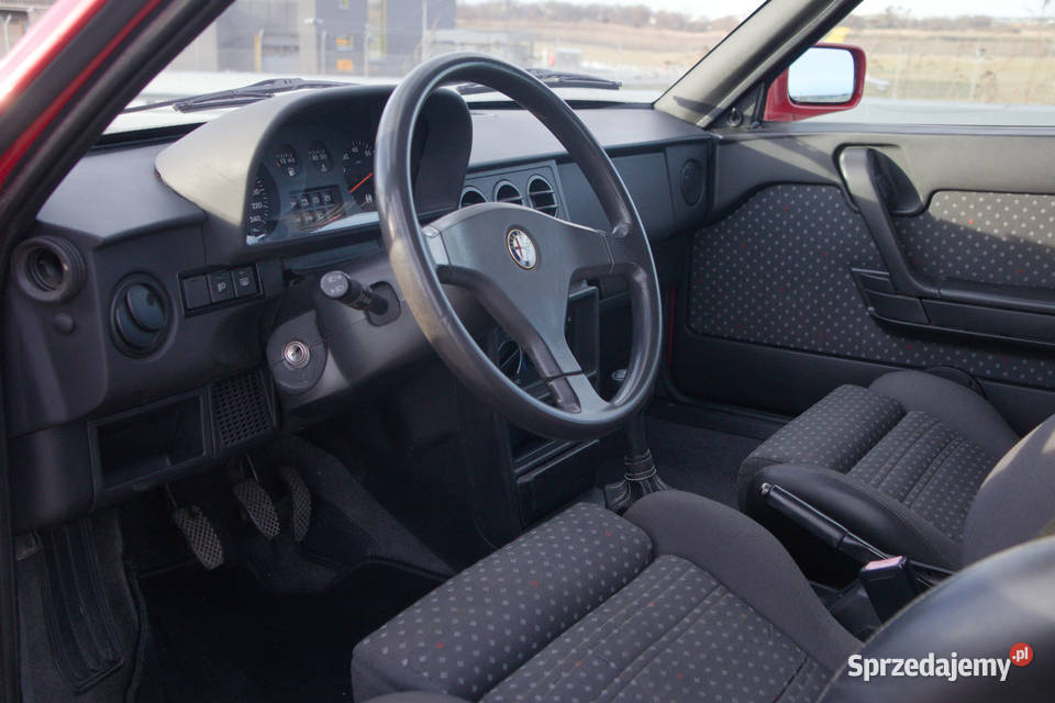 Alfa Romeo 33 17 16v Quadrifoglio Permanent QV
