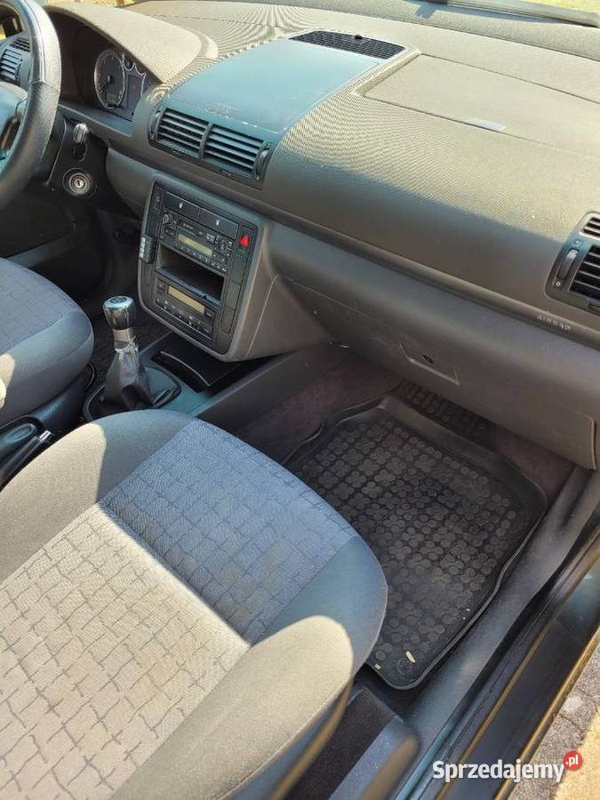 Seat Alhambra20057miejsc1 9 TDiStan jeżdżący Van / Minibus Słupsk