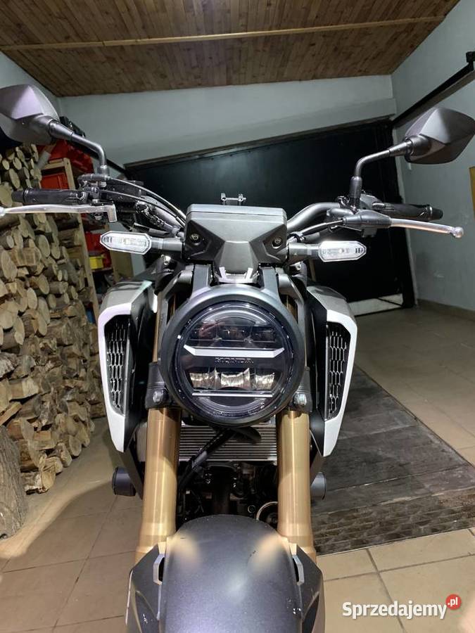 Honda CB15R Honda