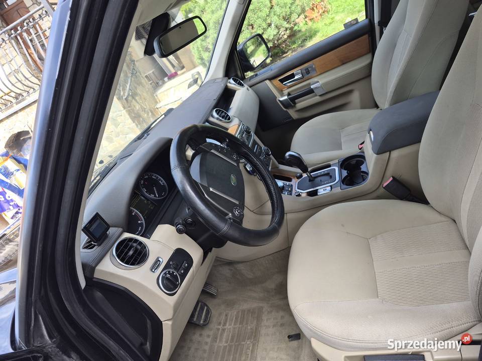 Land Rover Discovery 4