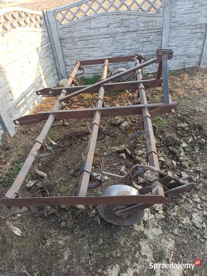 Kultywator 28m nieuszkodzony Ciechanowiec
