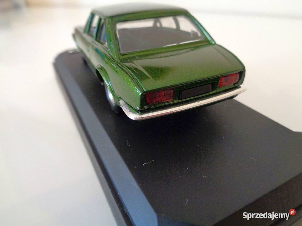 Sprzedam model PEUGEOT 504 COUPE 1978 kujawsko-pomorskie Toruń