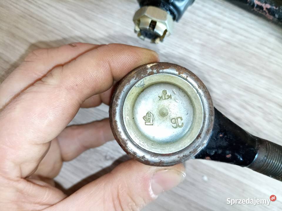 Fiat 125p końcówka drążka kierowniczego Stalowa Wola
