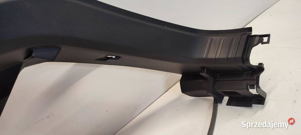 SKODA KAROQ BOCZEK BAGAŻNIKA PRAWY 57A867762K osobowe