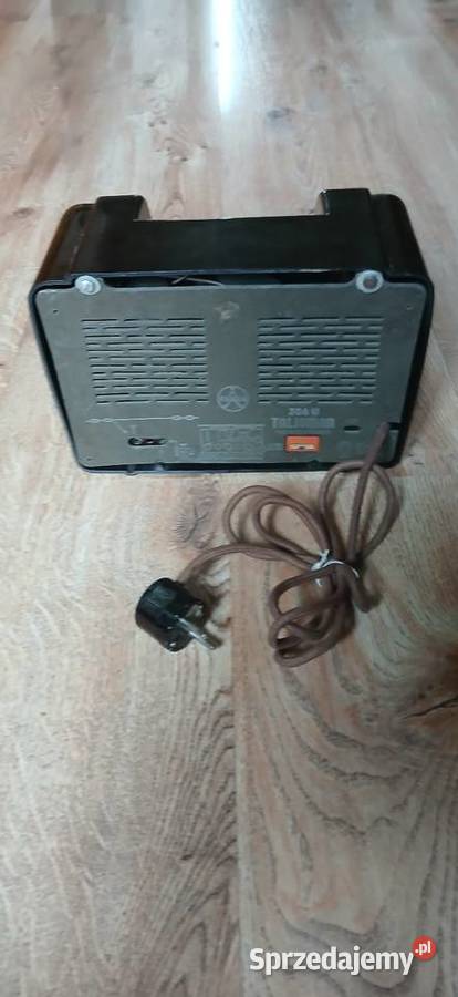 Radio lampowe firmy Tesla Kraków