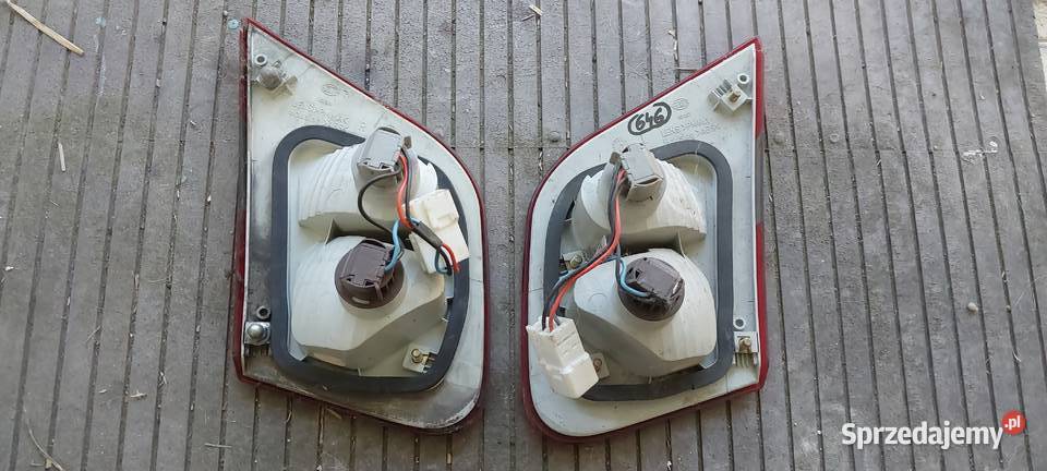 Mitsubishi Carisma 2000 2001 2003 lampa tył Byków sprzedam